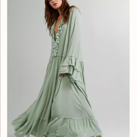 Free people dress NWT runs big small.mint color - Picture 1 of 4